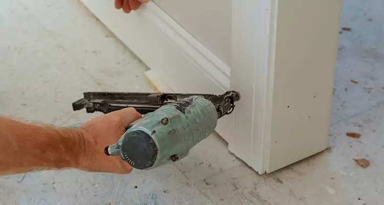 Fix Garage Door Panel in Brownsville, FL