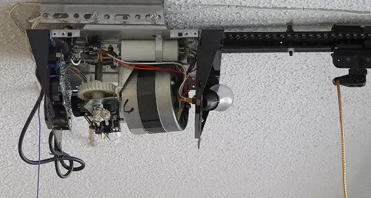 Garage Door Motor Replacement in Brownsville, FL