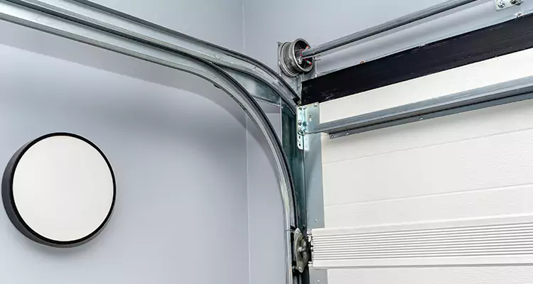 Garage Door Cable Repair Cost in Brownsville, FL