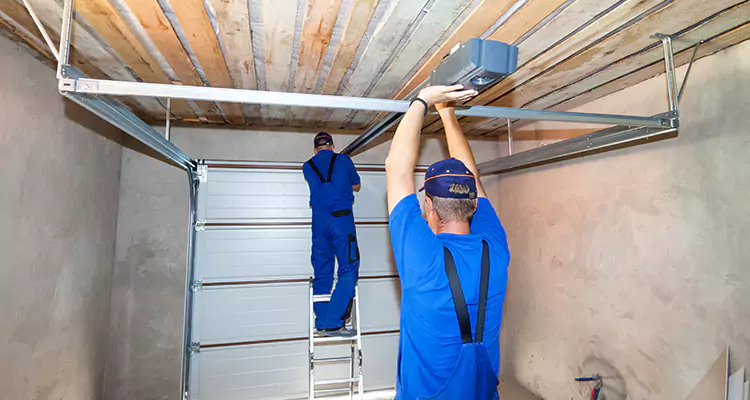 Garage Door Opener Technician in Brownsville, FL