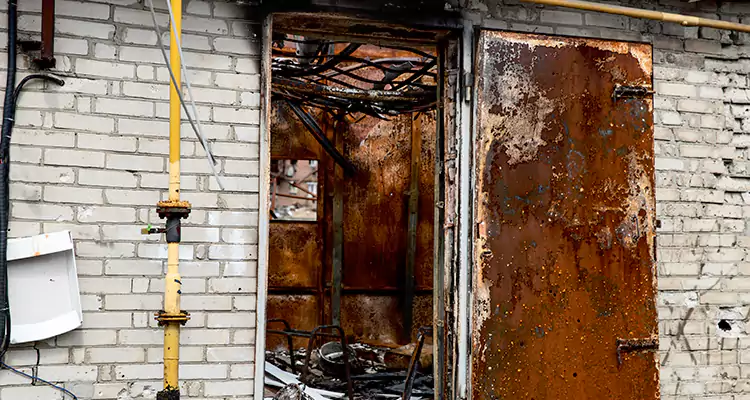 Metal Door Rust Repair in Brownsville, FL