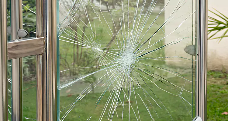 Frameless Glass Door Repair at Home in Brownsville, FL