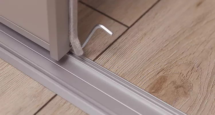 Squeaky Sliding Door Repair in Brownsville, FL