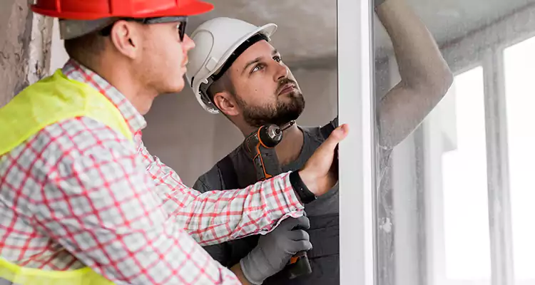 Sliding Patio Door Sticking? Expert Repair in Brownsville, FL.
