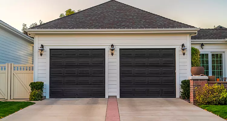Residential Local Garage Door Repair in Brownsville, FL