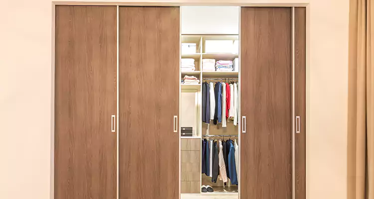 Sliding Closet Wardrobe Repairs in Brownsville, FL