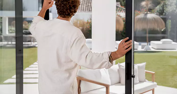 Fix Backyard Sliding Door Hard To Operate in Brownsville, FL
