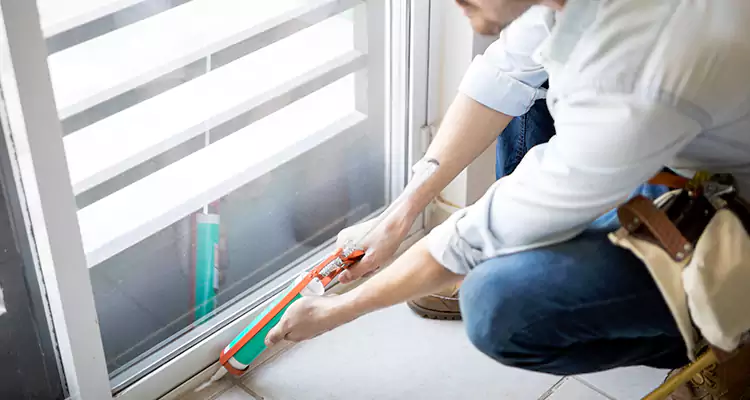 Dap Window Caulk Repair in Brownsville, FL